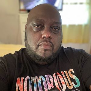 Meet your Posher, Lawrence